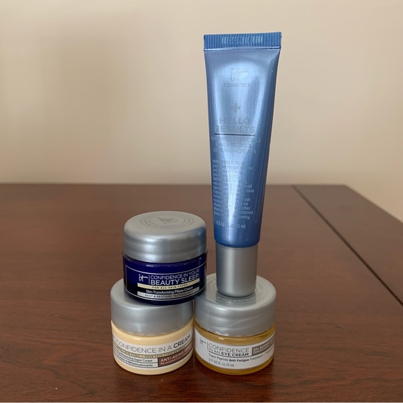 NWT IT Cosmetics Bundle Skin Care Deluxe Mini Travel Set - Picture 3 of 14